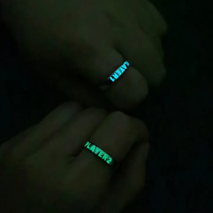 Luminous%20Couple%20Rings%20Glowing%20in%20the%20Dark%20Player%201%20Player%202%20Matching%20Ring%20for%20Girlfriend%20Boyfriend%20Valentine's%20Day%20Gaming%20Gifts%20-%20Image%204