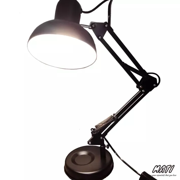 Metal%20Desk%20Lamp/Table%20Lamp%20-%20Lamp%20-%20Image%207