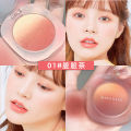 Makeup: Peach gradient blush, slightly tipsy gradient peach pink, smooth and easy to color, natural and delicate color.
