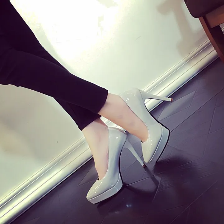 Waterproof%20Platform%20High%20Heels%20Stiletto%20Heel%20Pointed%20Toe%20Small%20Size%20Women's%20Shoes%20Ultra%20High%20Heel%20Black%20Nightclub%20Work%20Shoes%20Red%20Wedding%20Shoes%20-%20Image%208