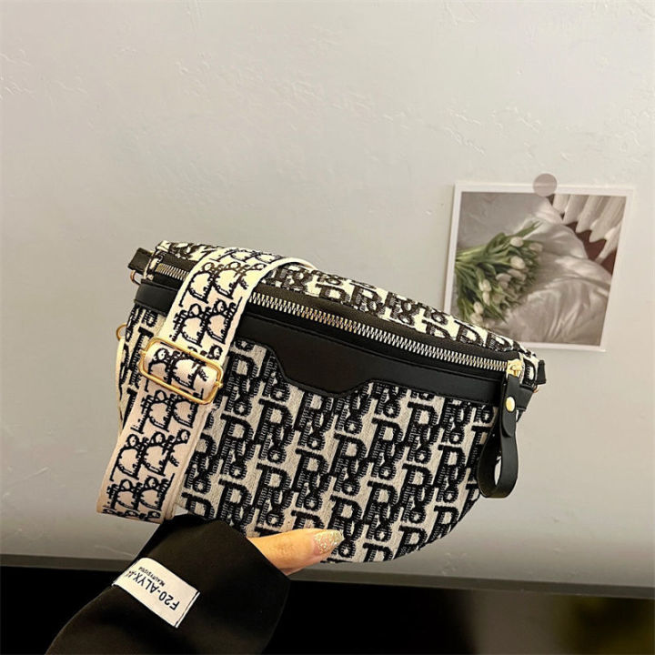 Internet-Famous%20Disco%20Bag%20Small%20Bag%20for%20Women2023New%20Trendy%20All-Match%20Waist%20BaginsFashionable%20Shoulder%20Messenger%20Bag%20Chest%20Bag%20-%20Image%205
