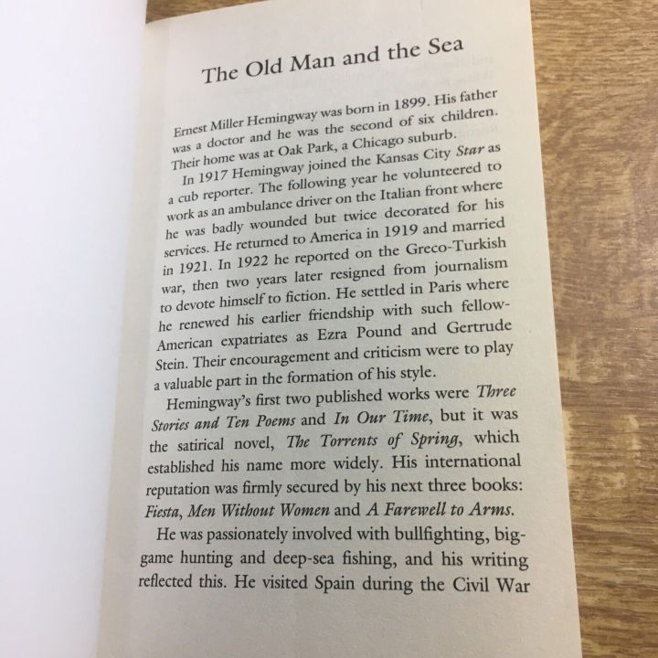 the%20old%20man%20and%20the%20sea%20book%20by%20Ernest%20Hemingway%20-%20Image%202