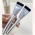Korean wakemake flat head, one word foundation make-up, facial mask, ultra-thin flawless bare skin, concealer brush.