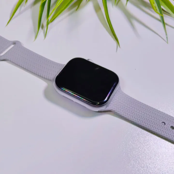 S30%20Pro%20Max%20Smart%20Watch%20with%207%20Straps.%20Series%2010%20Infinity%20Screen%20Bluetooth%20Calling%20Smartwatch%20-%20Image%204