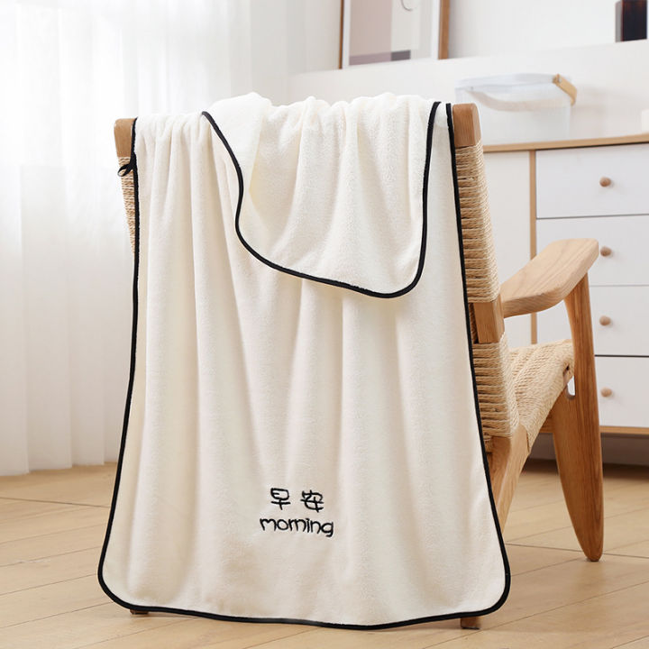 Good%20Morning%20Good%20Night%20Coral%20Velvet%20Bath%20Towel%20Couple%20Bath%20Towel%20Hanging%20Big%20Towel%20Beach%20Towel%20-%20Image%204