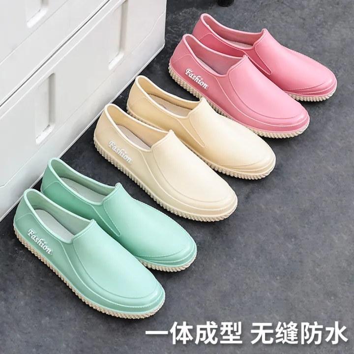 Gongli%20Spring%20and%20Autumn%20low-top%20pullover%20women's%20rain%20boots,%20solid%20color%20fashion%20waterproof%20shoes,%20non-slip%20women's%20shoes,%20plastic%20pumps,%20water%20shoes%20-%20Image%202