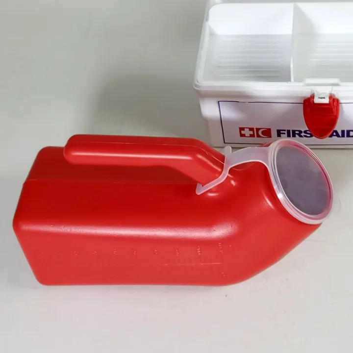 Urine%20Pot%20/%20Patient%20Urinal%20Container%20with%20lid%201000%20ml%20for%20Men%20in%20Hospital%20&%20Home%20Uses.%20(random%20color%20)%20-%20Image%203