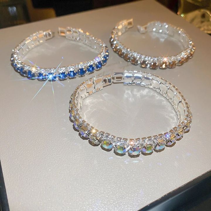 Rhinestone%20Round%20Clasp%20Bracelet%20for%20Women%20Personality%20Colorful%20Bracelets%20Temperament%20Light%20Luxury%20Posh%20Accessories%20Wholesale%20-%20Image%203