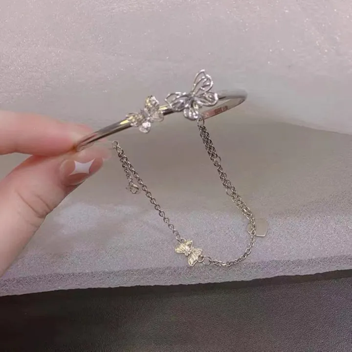 Alloy%20Delicate%20butterfly%20bracelet%20Charming%20Inner%20diameter%20approximately%205.8cm%20Eye-catching%20tassel%20bracelet%20Half%20bracelet%20half%20chain%20design%20for%20Party%20Daily%20wear%20Gift%20Fashion%20accessory%20Wedding%20accessory%20-%20Image%208