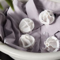 Laundry for stain removal, anti entanglement, friction, Japanese style magic, no damage to clothing, curved hollow cleaning ball.