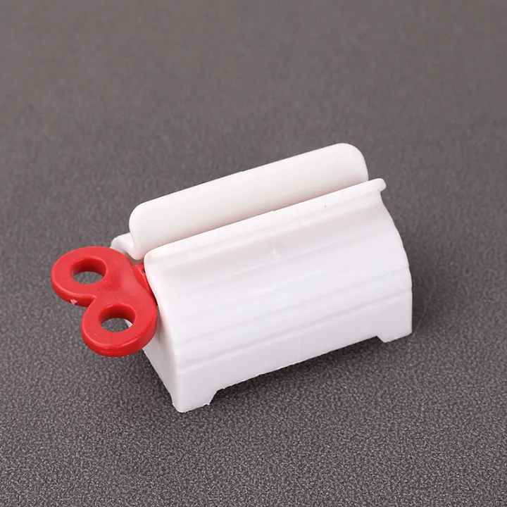 Manual%20Toothpaste%20Squeezer%203Piece%20Combo%20-%20Image%204