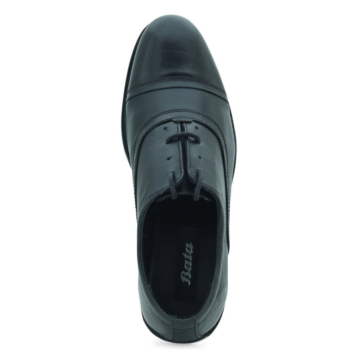 Bata%20Men's%20Formal%20Shoes%20Black%20Color%20New%20Condition%20Leather%20Material%20Slip-On%20Style%20-%20Image%204