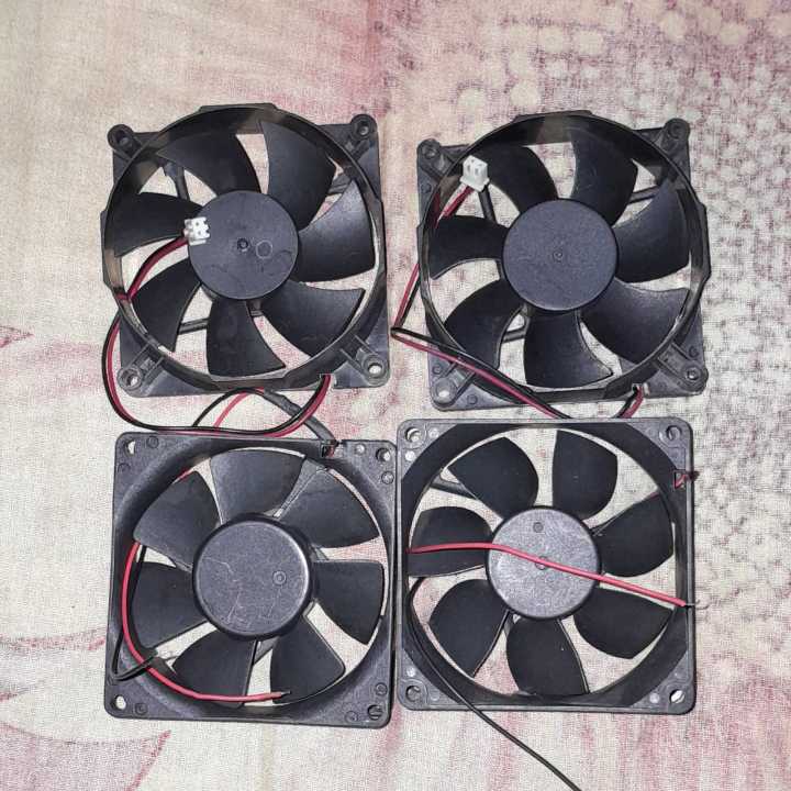 Cooling%20Fan%20gole%20and%20square%203"Inch%2012V%20Cooling%20Fan%203"%20Inch%2012V%2080%C3%9780%C3%9725%20mm%20Heatsink%20Coolar%20Cooling%20Fan%20Radiator%20Heat%20Dissipation%20Fan%20With%202%20Wire%20Cable,%204%20ps%20fan%20-%20Image%204
