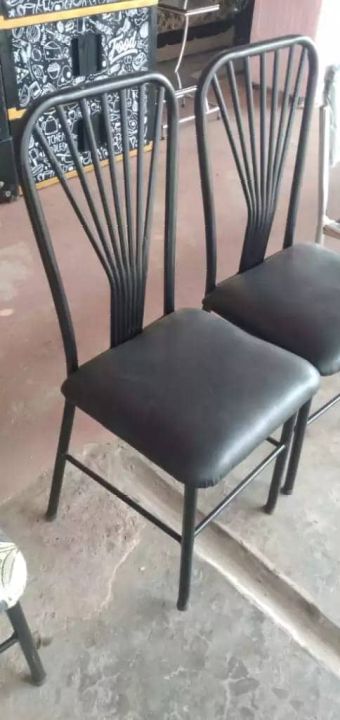 Dining%20/%20Reading%20Chair%20Breathable%20mesh%20Curved%20backrest%20design%20-%20Image%202