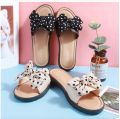2023 Summer new fairy -style slippers Female indoor home furnishings Korean bow cute one sand slippers.