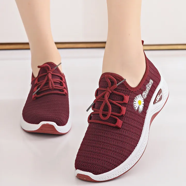 IELGY%20lightweight%20flying%20knit%20sports%20comfortable%20walking%20shoes%20-%20Image%204