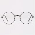 Round Fashion Sunglass For Men or Woman. 