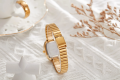 Women Quartz Watch Oval Shaped Fashion Mini Case Small Roman Numeral Dial Female Full Metal Band Watches Niche Wristwatch. 