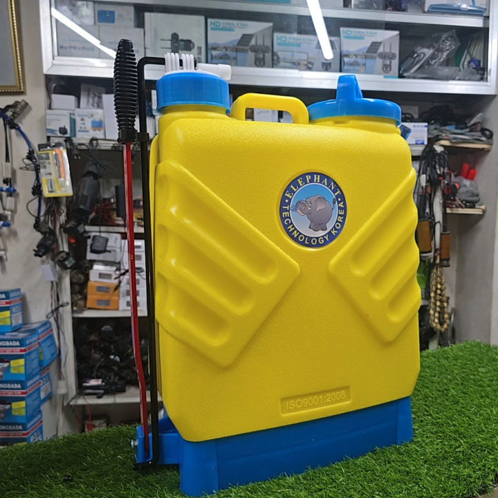 Backpack%20Sprayer%2020L%20Manual%20Pump%20-%20Garden%20&%20Agriculture%20Water%20Spray%20Machine%20-%20Image%203