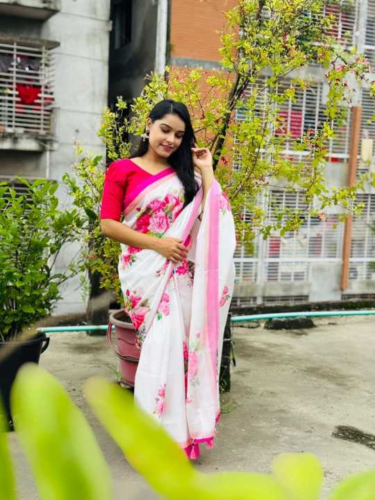 Chanderi%20Silk%20Digital%20Printed%20tassel%20Saree%20Soft%20and%20comfortable%2012.5%20Hand%20Saree%20For%20Women%20-%20Image%2010