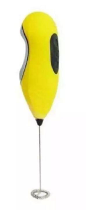 Drink%20Frother%20for%20Foamy%20Coffee%20-%20Yellow%20-%20Image%202