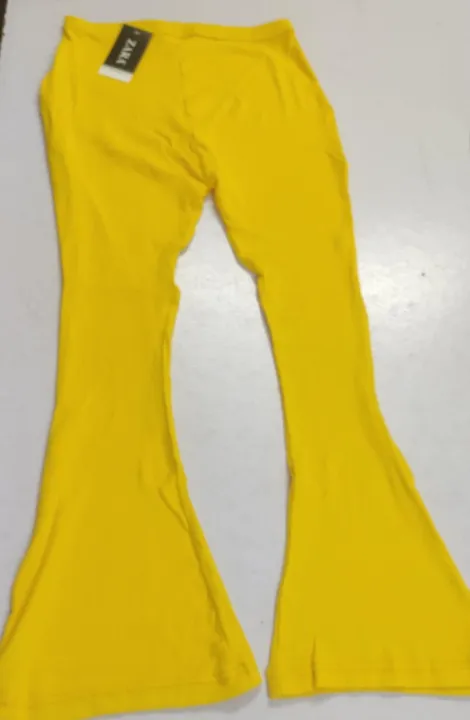 Rib%20High%20Waist%20Flare%20Pant%20made%20by%20stretchable%20ribbed%20cotton%20fabric%20-%20Image%203