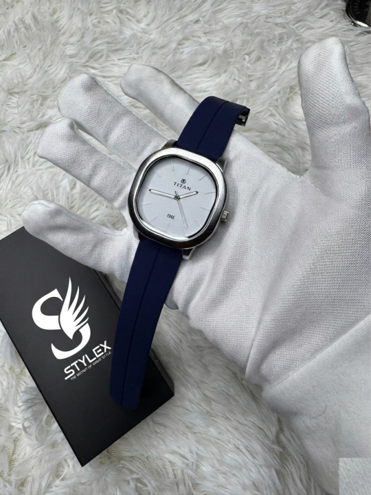 Titan%20Sweet%20MG98%20Multicolor%20Watch%20-%20Image%204