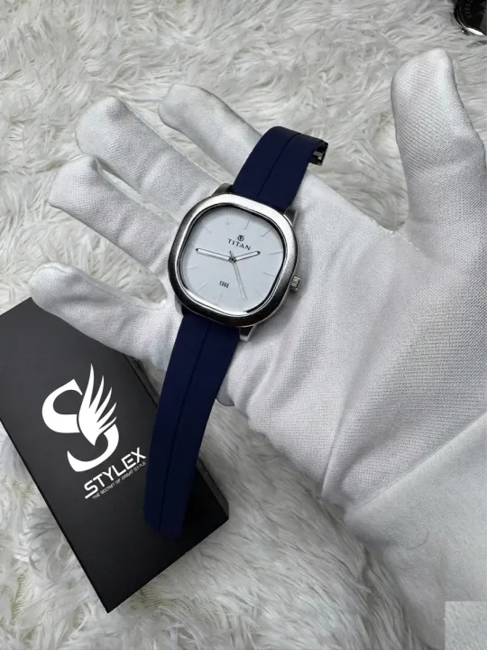 Titan%20Sweet%20MG98%20Multicolor%20Watch%20-%20Image%204