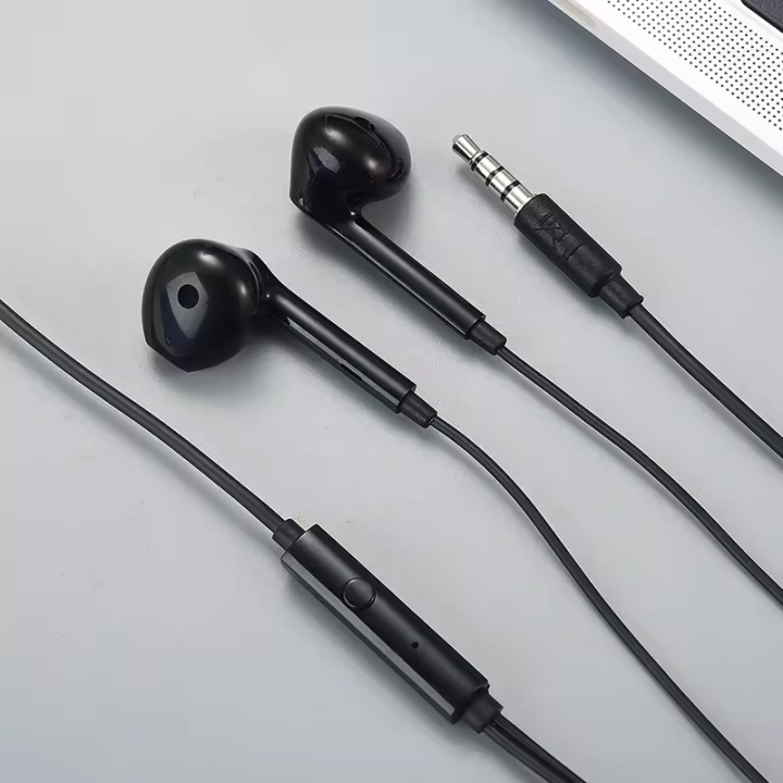 Motorola%203.5mm%20Wired%20Headphone%20-%20Image%202