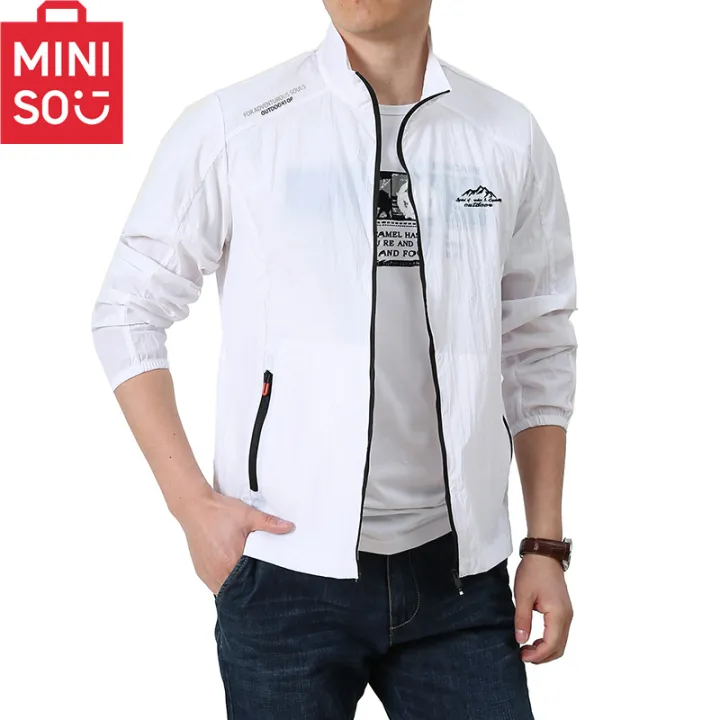 Summer%20Men's%20Sun%20Protection%20Casual%20Windproof%20Water%20resistant%20Ultrathin%20Jacket%20-%20Image%205
