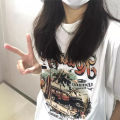 MAIKAO American Retro Fun Monogram Print Short Sleeve T-Shirt Women's Couple's Trendy Loose Casual Street Top.