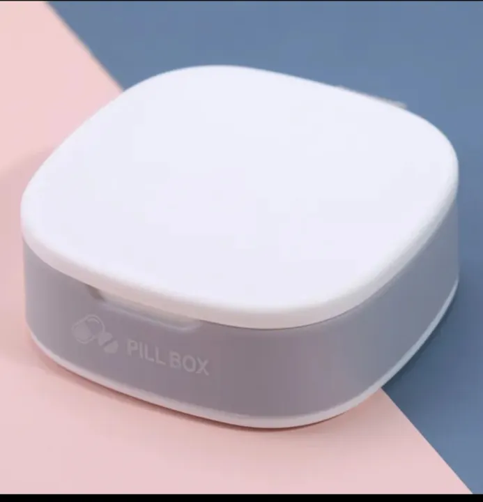 Mini%20Travel%20Medicine%20Box%20Medicine%20Storage%20Box%20Dispenser%20-%20Image%203