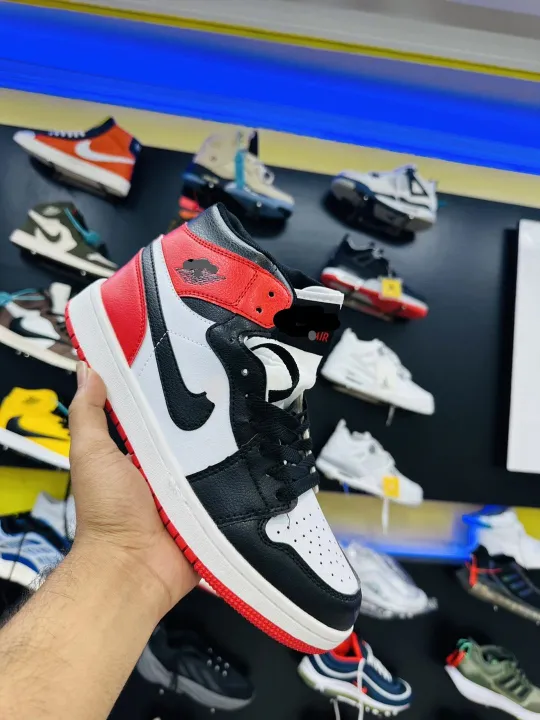 Men's%20air%20shoes%20premium%20quality%201%20high%20men%20sneakers%20-%20Image%203