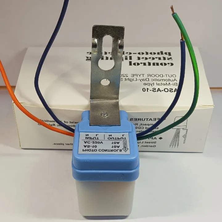 Automatic%20Day%20Night%20Switch%20Ac%20220V,%20Day%20And%20Night%20On%20And%20Off%20Photocell%20Ldr%20Sensor%20Switch%20-%20Sustainable%20Option%20-%20Image%203