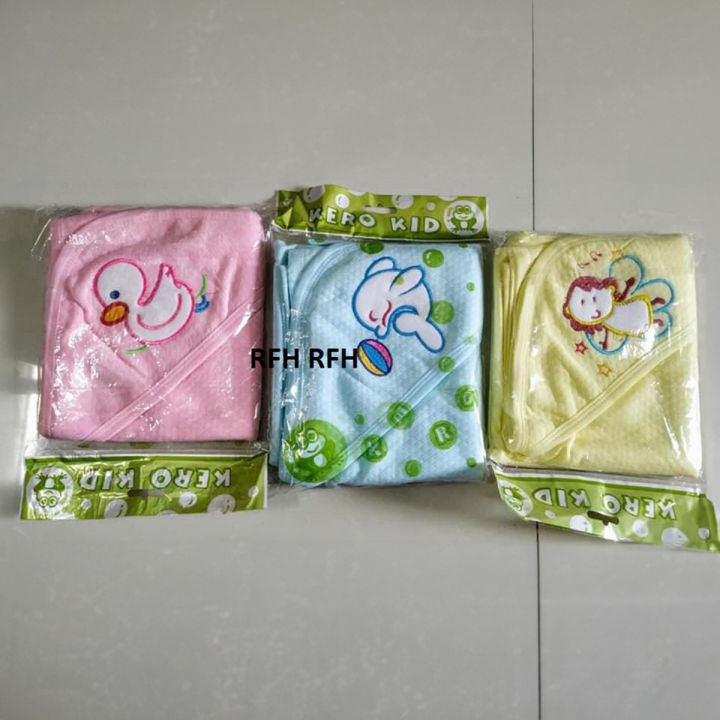 Newborn%20Baby%20Cap%20Towel%20-%201%20Piece%20-%20Image%205