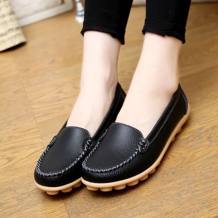 Summer Womens Flats Ballet Shoes Woman Cut Out Leather Shoes Breathable Moccasins Women Boat Shoes Luxury Ladies Casual Shoes House Foocus
