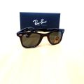 Ray-Ban Wayfarer Sunglasses For Men Good Quality Fashionable Stylish Black Colour Men's Sunglass. 