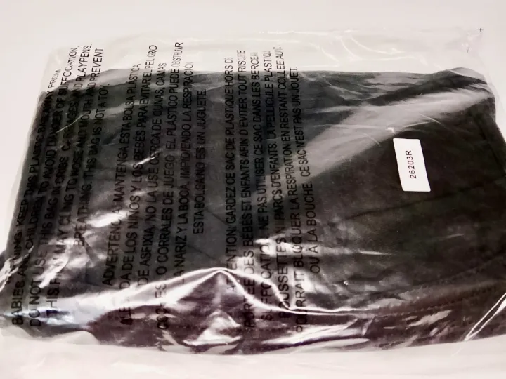 Hanes%20Soft%203-Ply%20100%25%20Cotton%20Face%20Mask%20-%20Washable%20&%20Reusable%20-%20Black%205%20pices%20/%201pack%20-%20Image%205