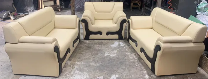 Icon%20Rolled%20Arm%20Leaqueared%20Sofa%20Set%20Home%20and%20Office%20Sofa%20High%20Quality%20Synthetic%20Leather%20White%20and%20Off%20White%20-%20Image%202