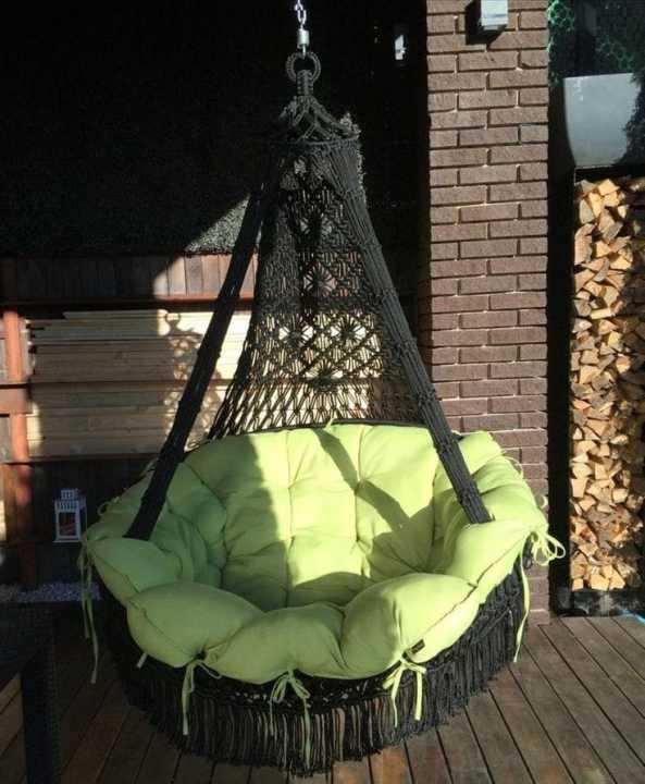 Indoor%20Outdoor%20Swing%20chair%20-%20Image%202