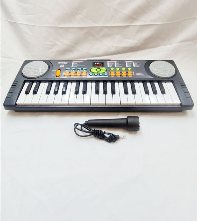 37%20keys%20Electronic%20MusicalKeyboard%20Piano%20with%20Microphone%20-%20Image%203
