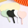 Heart-shaped Handheld Mirror Trendy Handheld Portable Makeup Mirror Plastic Heart Mirror for Beauty Routine Makeup Application Personal Grooming Female Users Gift Item. 