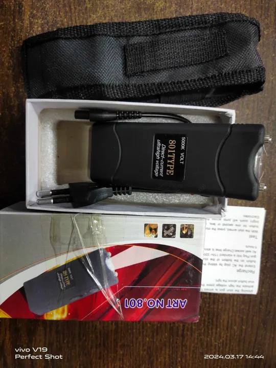 Mini%20Stun%20Gu.n%20LED%20Flashlight%202%20in%201%20-%20801%20TYPE%205000v%20-%20Image%2010