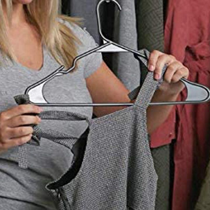 40X%20Black%20Plastic%20Hangers,%20Plastic%20Clothes%20Hangers%20Perfect%20for%20Everyday%20Standard%20Use,%20Clothing%20Hangers%20-%20Image%206