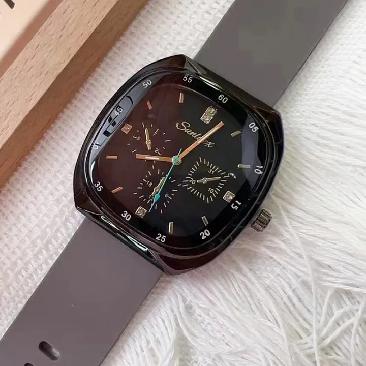 SUNLIFEX%20LIVE%20WATCH%20MEN'S%20WATCH%20SILICONE%20SQUARE%20ATHLEISURE%20CROSS-BORDER%20SUPPLY%20NET%20RED%20MEN'S%20WATCH%20-%20Image%202