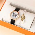 Temperament Fashion Simple Belt Ladies Watch Butterfly Pattern Rhinestone Quartz Tumblers Casual Watch Women. 