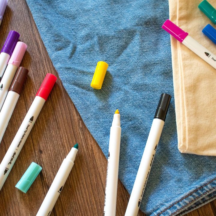 MONT%20MARTE%20Dual%20Fabric%20Pens%20Set%20%E2%80%93%2012%20pieces%20%E2%80%93%20Textile%20Markers%20with%20brilliant%20Colours%20%E2%80%93%20Dual%20Tip%20Fabric%20Markers%20%E2%80%93%20Permanent%20for%20Clothes%20-%20Image%204