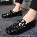 2019 New Social Fashion Leather Loafers Embossed Crocodile Pattern Men's Shoes Fashion Youth Leather Shoes Trendy Shoes. 