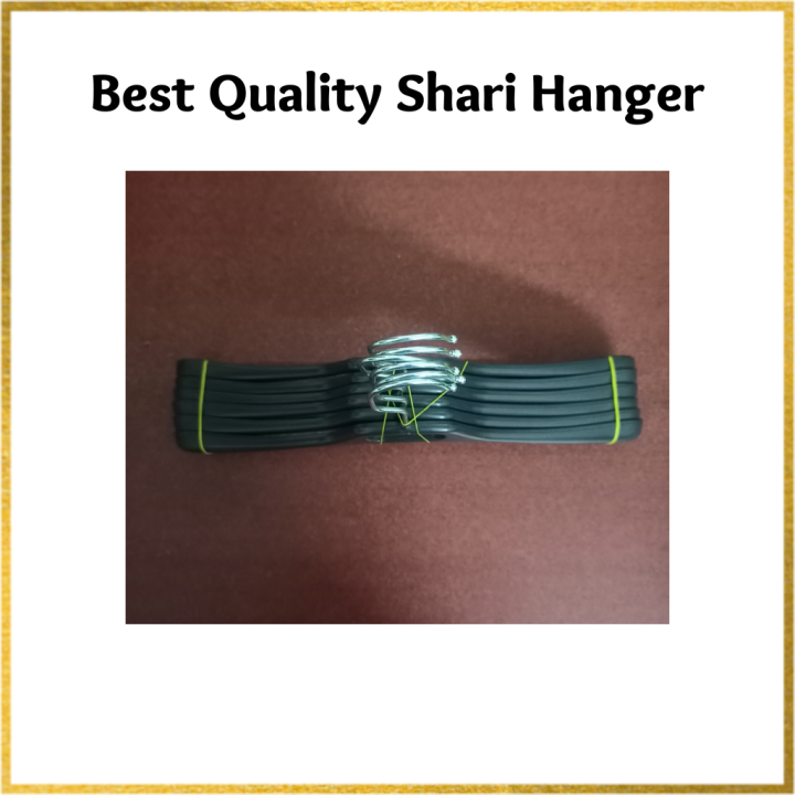 3%20PCS%20Black%20Plastic%20Sharee%20Hanger,%20Best%20For%20Adult%20Clothing%20Items,%20Large%20Hanger,%20Durable%20-%20Image%204