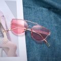 【Beiver Jewelry Store 】New Oval Pink Ladies Sunglasses Female Luxury Brand Designer Sunshade Protection Fashion Sunglasses.